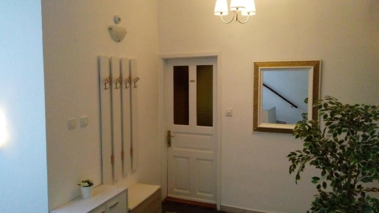 Apartmani Lela Selce Ngoại thất bức ảnh