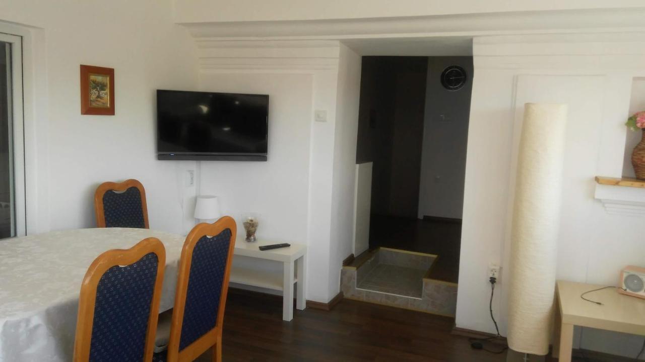 Apartmani Lela Selce Ngoại thất bức ảnh